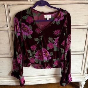 Chic Velvet Floral Blouse in Burgundy and Purple